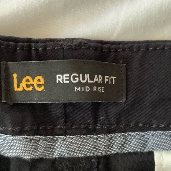 NWT Lee Womens short Regular Fit, Mid Rise, Black Color, Sz 16 Medium, 14 Medium - Picture 10 of 15
